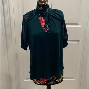 Women’s top
